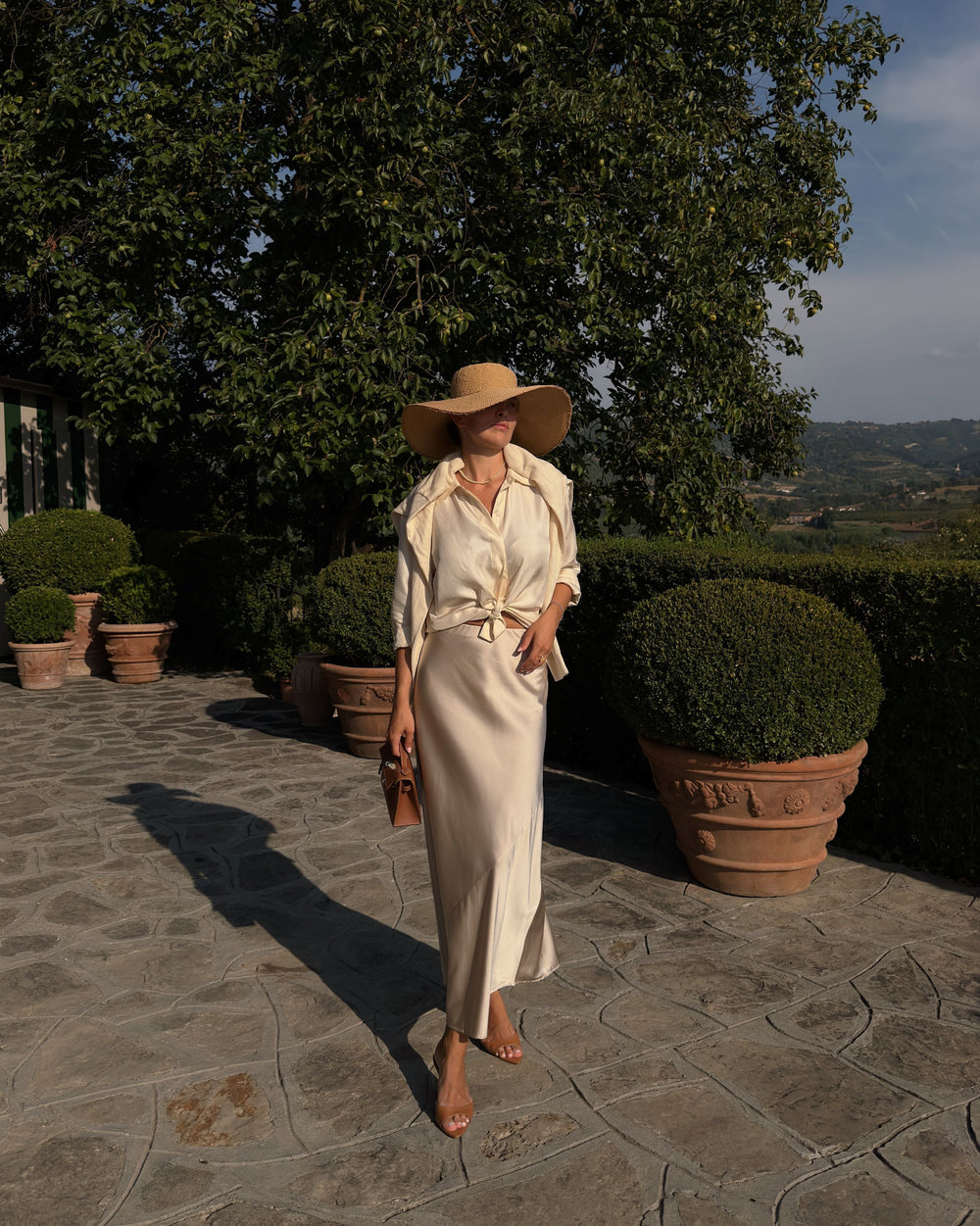 A STUDIO IN SIMPLICITY: Isolina Fedel