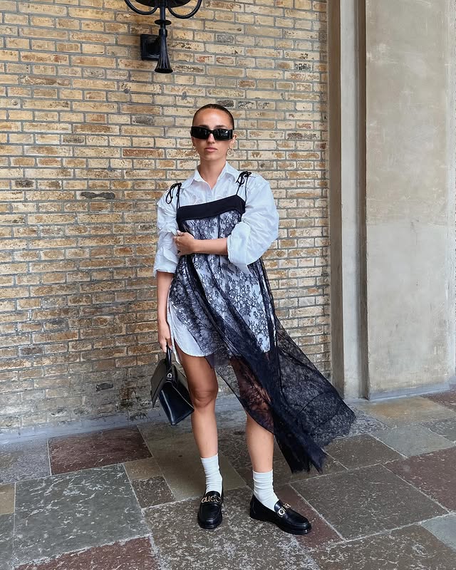 AS SEEN ON @emmelymoraitis