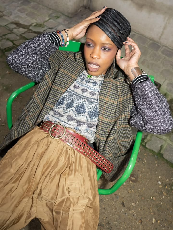 AS SEEN ON: @valeriemevegue