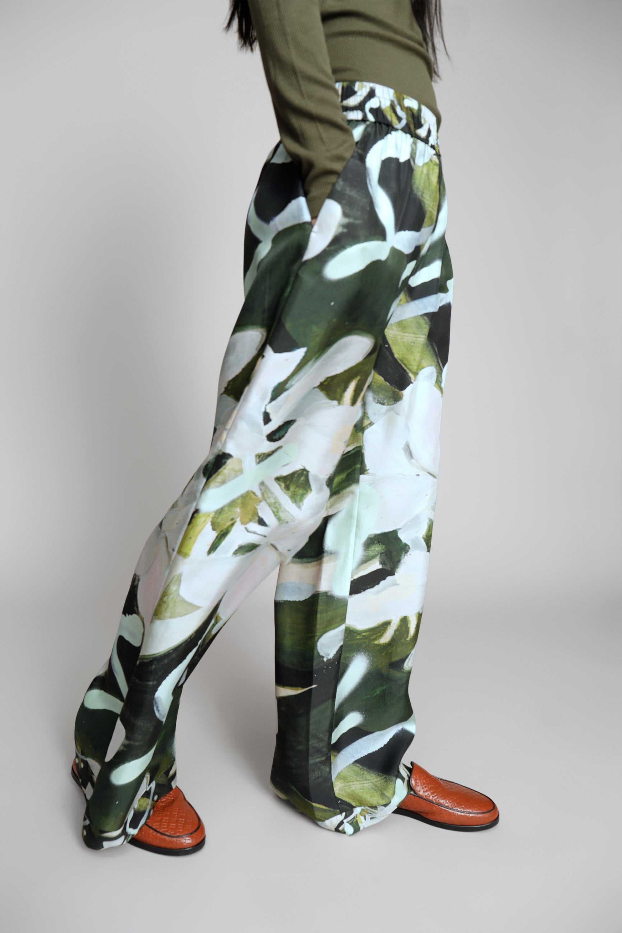 ARUM - ARMY