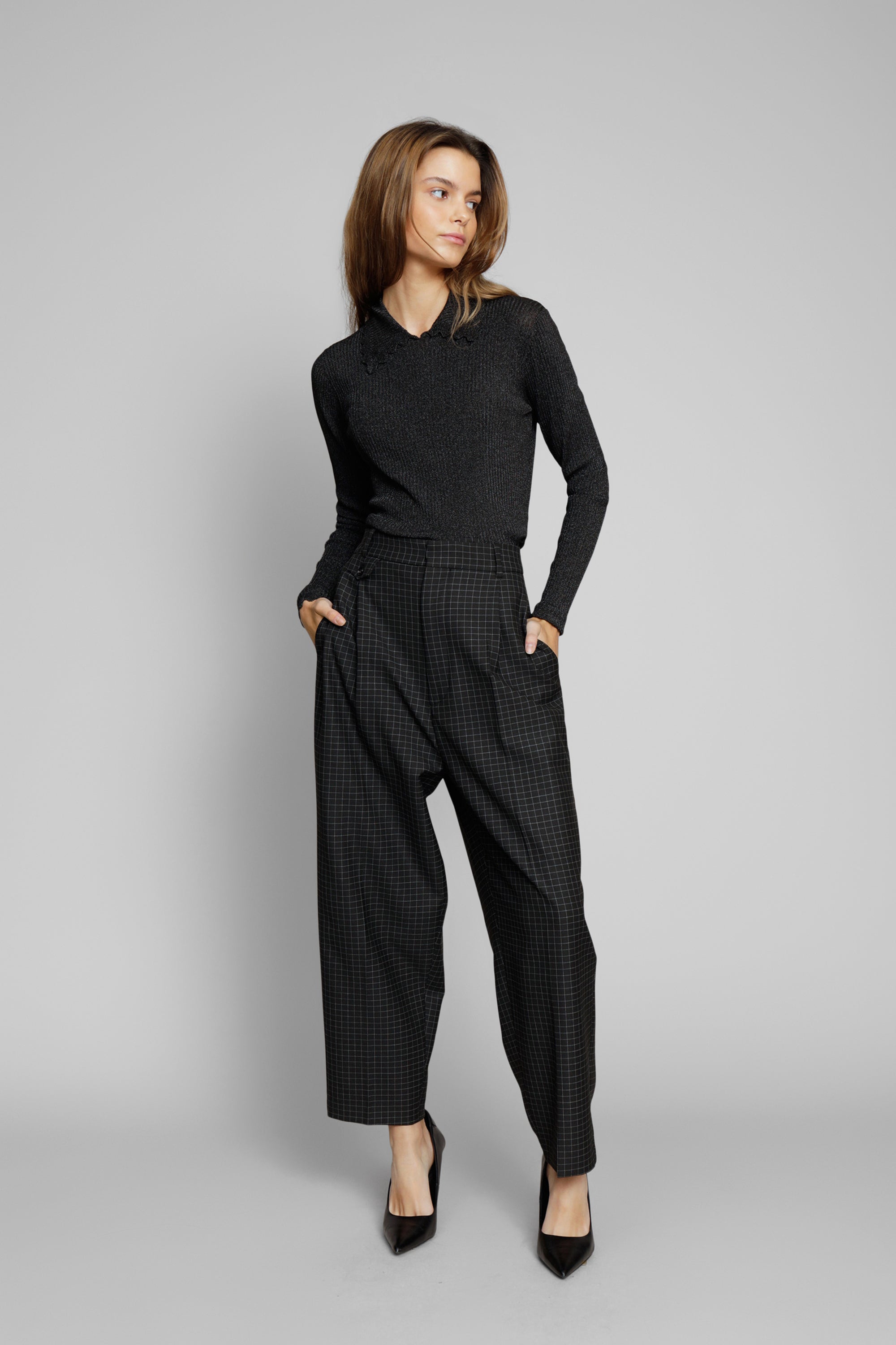 EDIE - BLACK