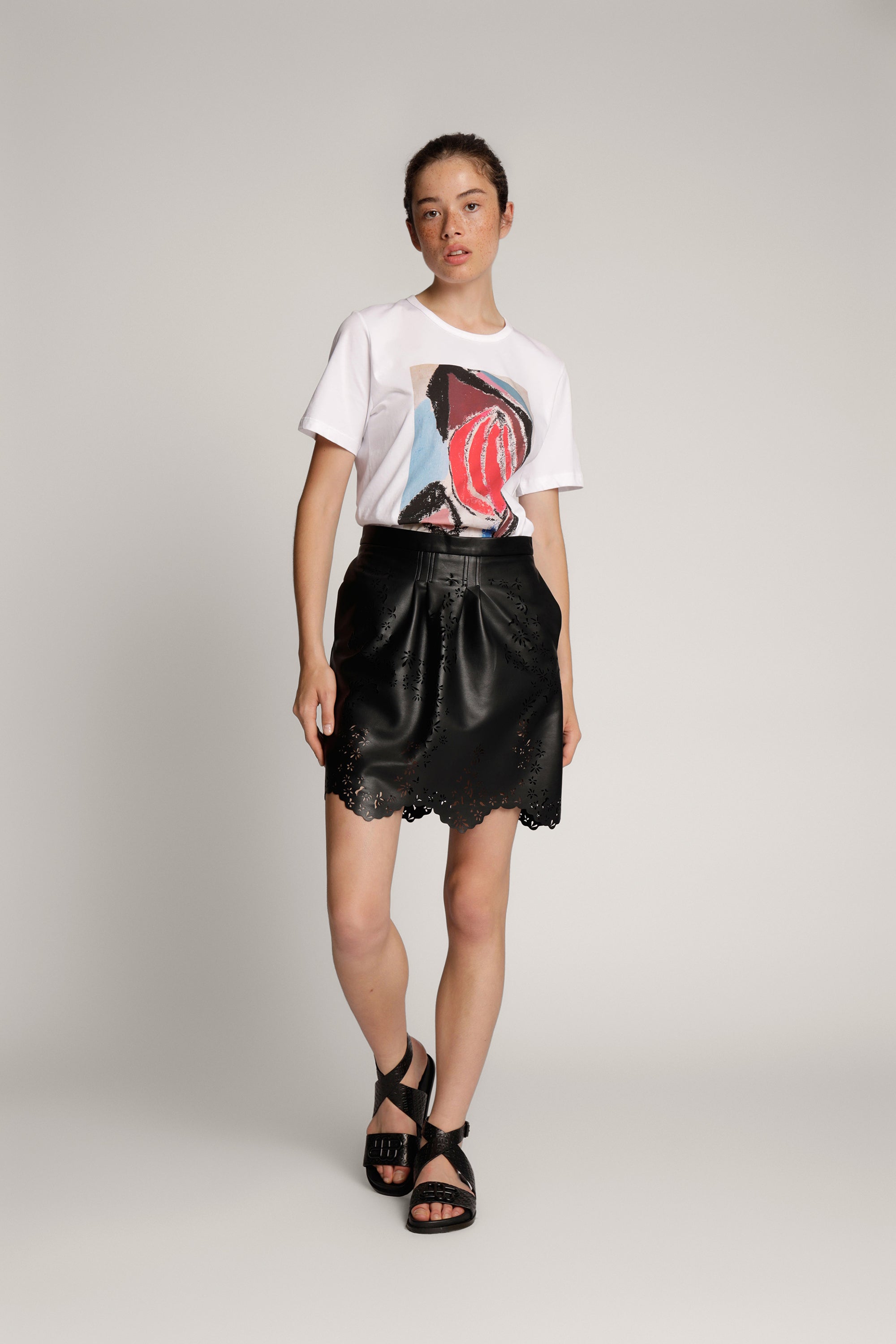 MACOLI - BLACK