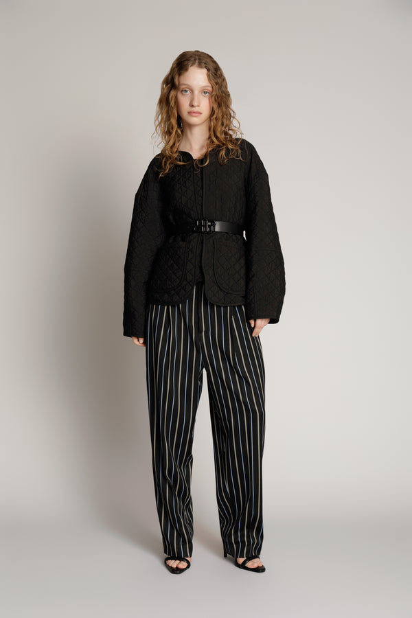 MENEDIG - BLACK