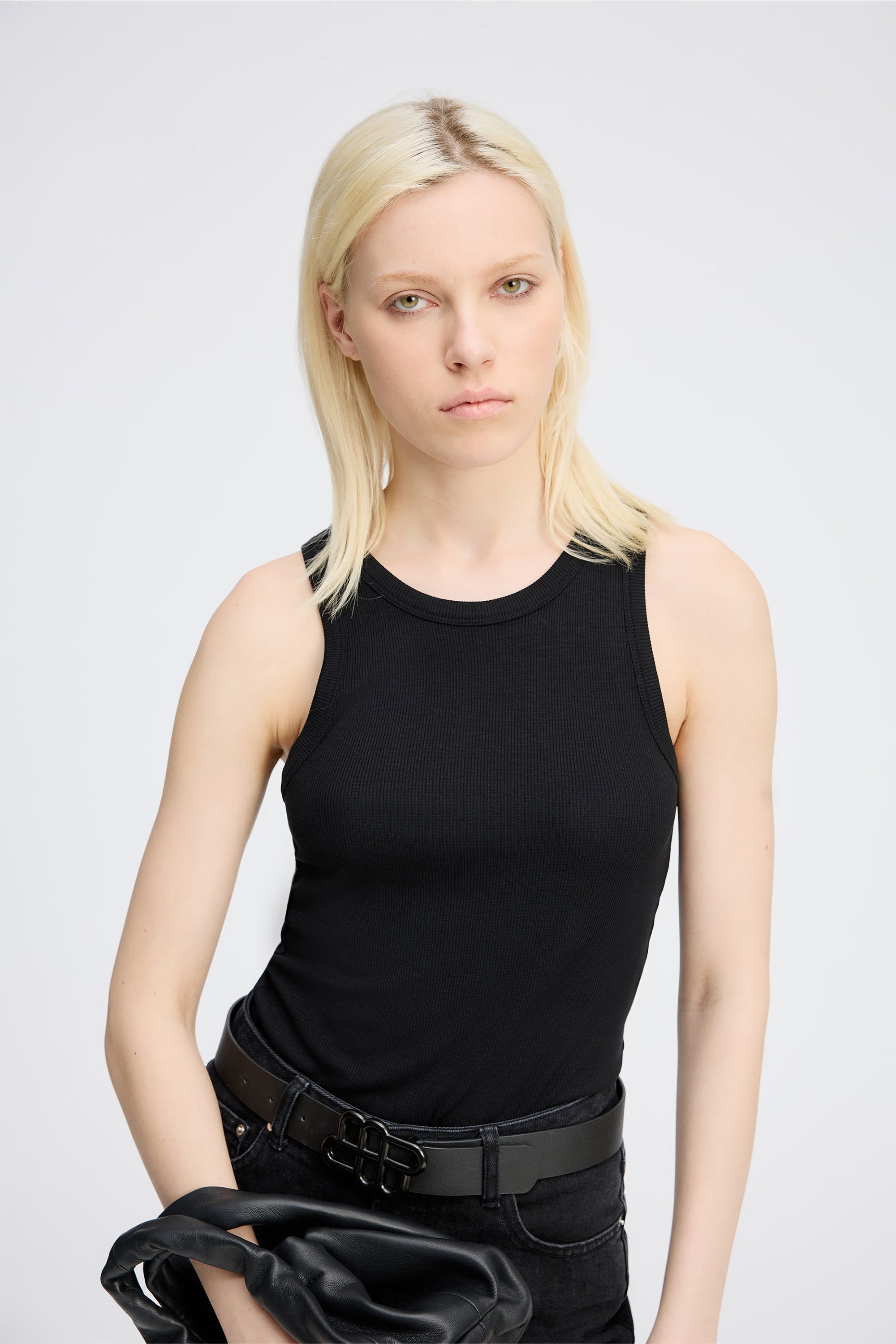 PEACH - BLACK