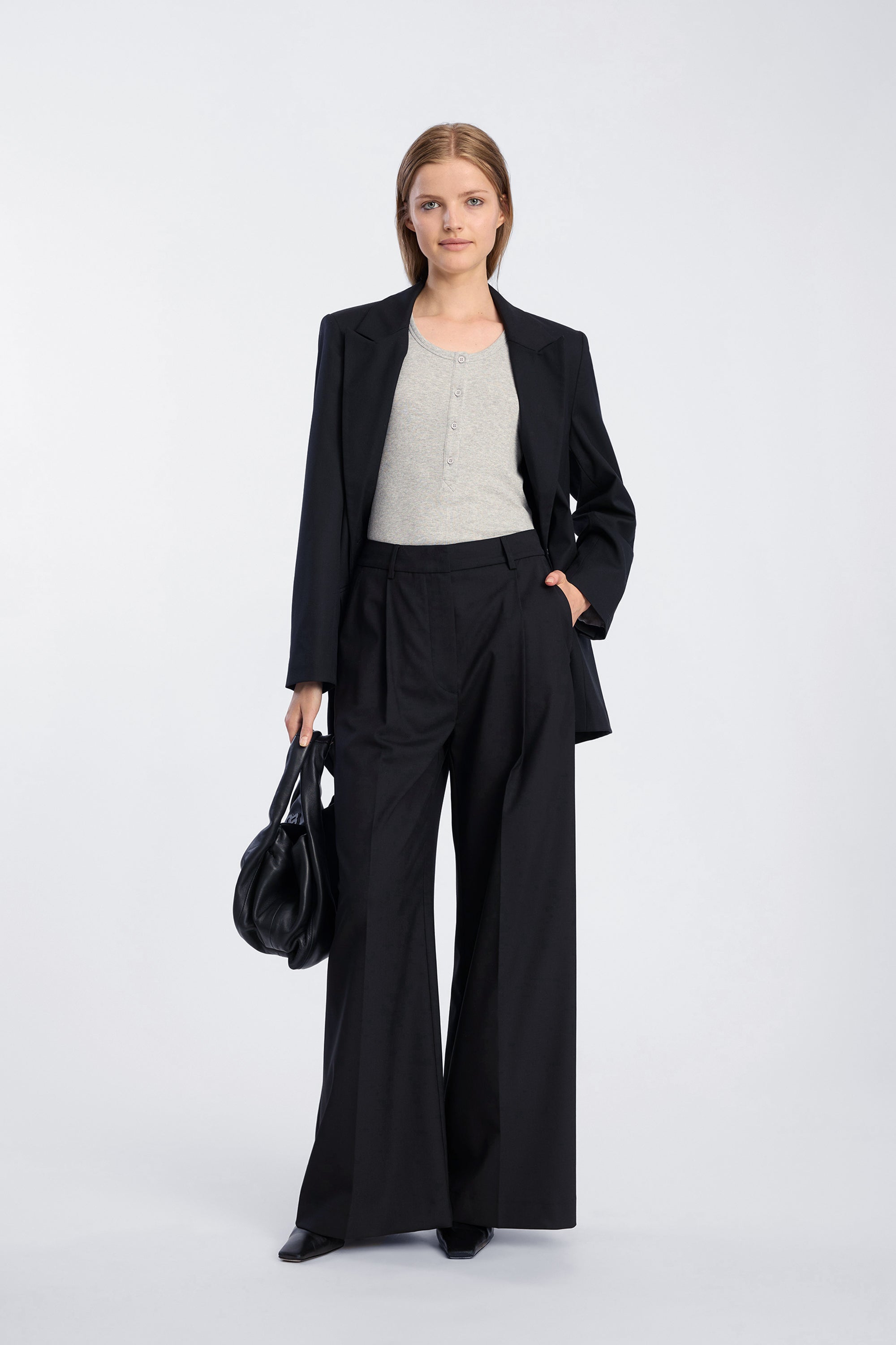 LUPON - BLACK