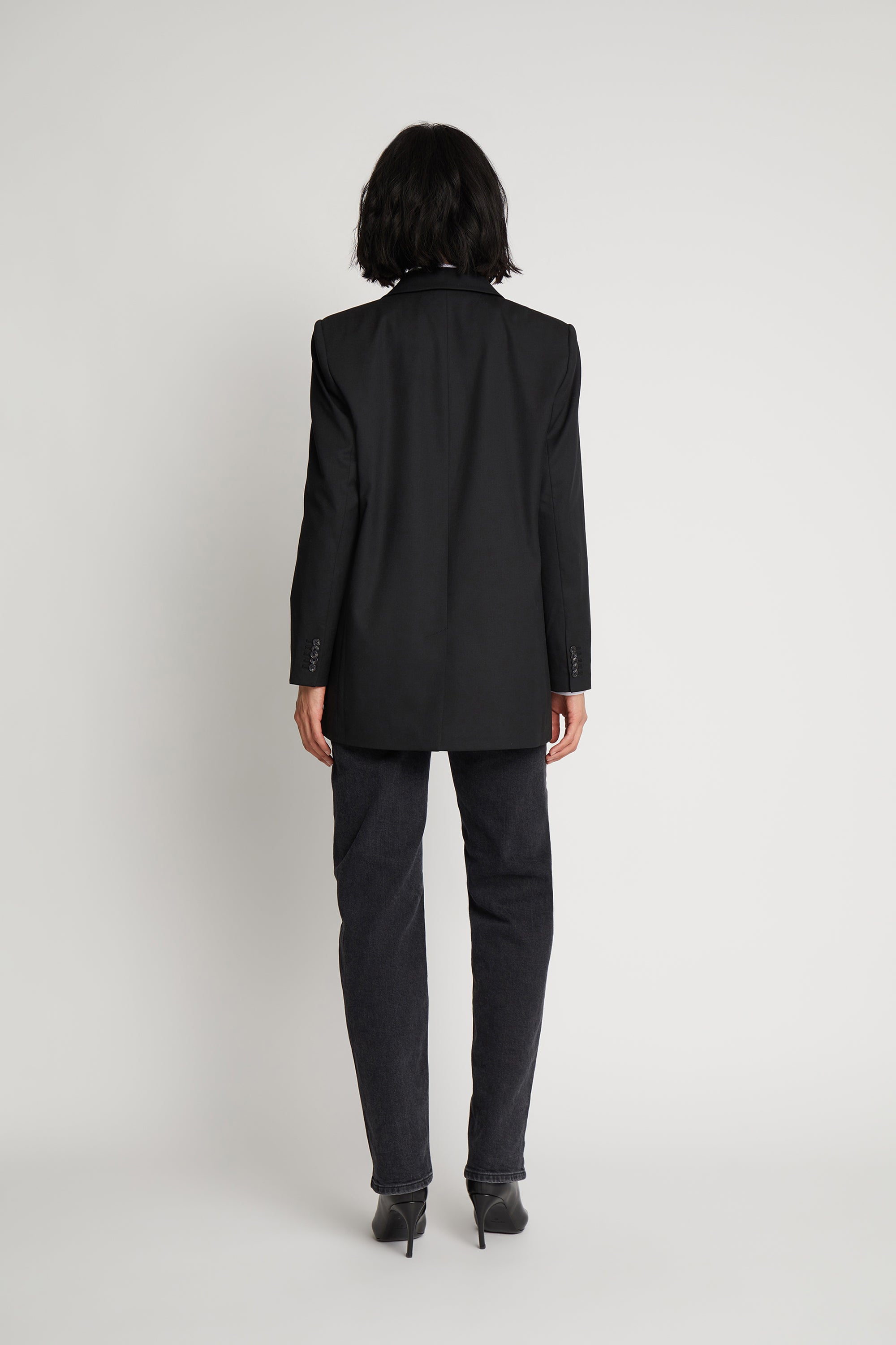 SUSSIMA - BLACK