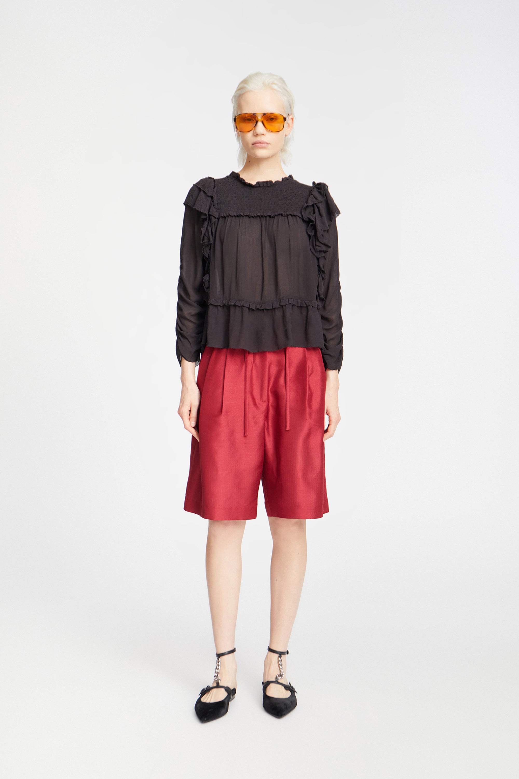 CRISP - BLACK