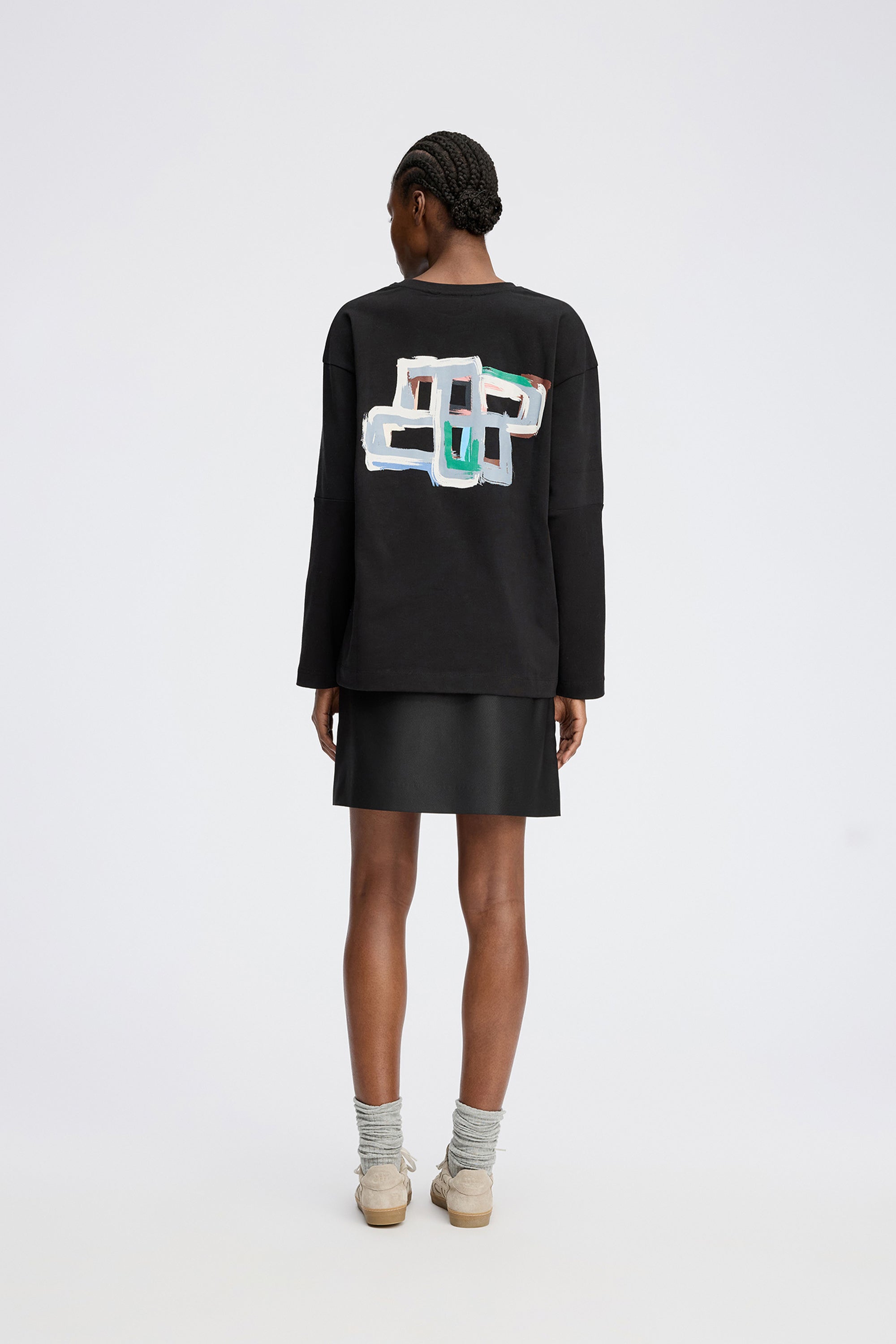 ROOMU - BLACK