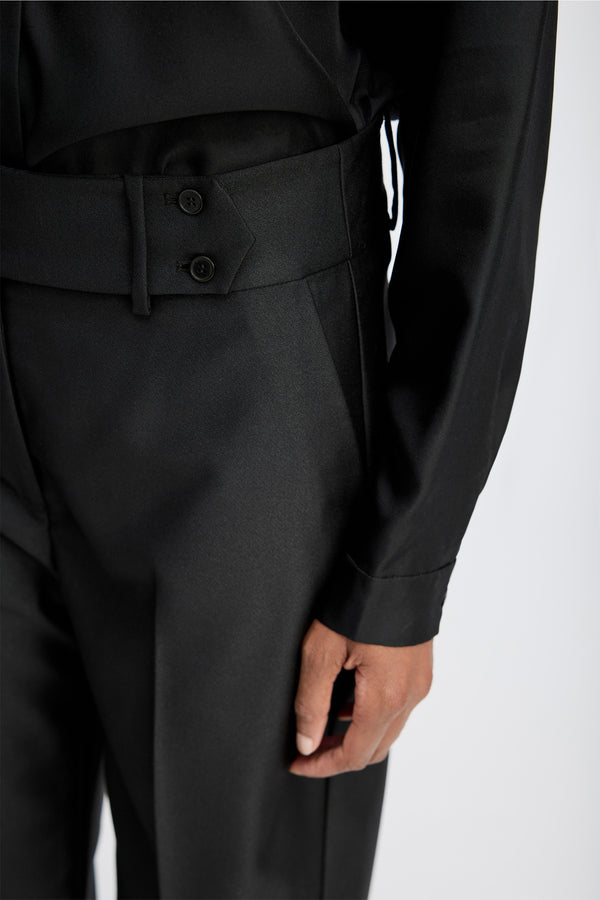 RADINE - BLACK