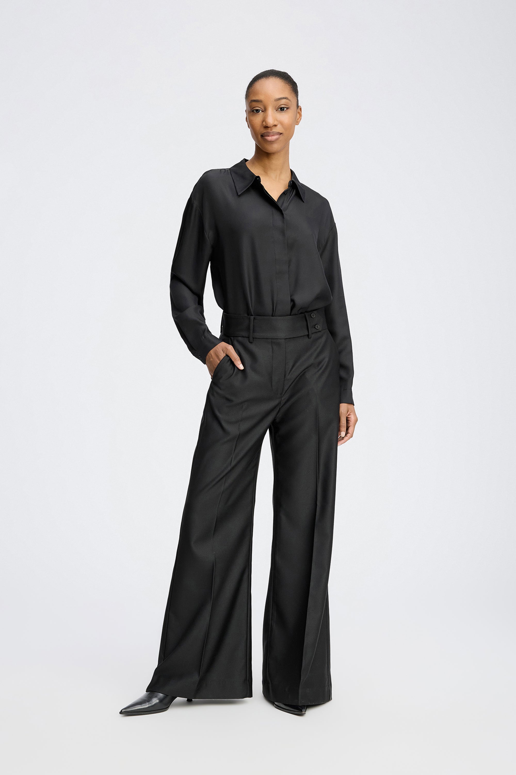 RADINE - BLACK