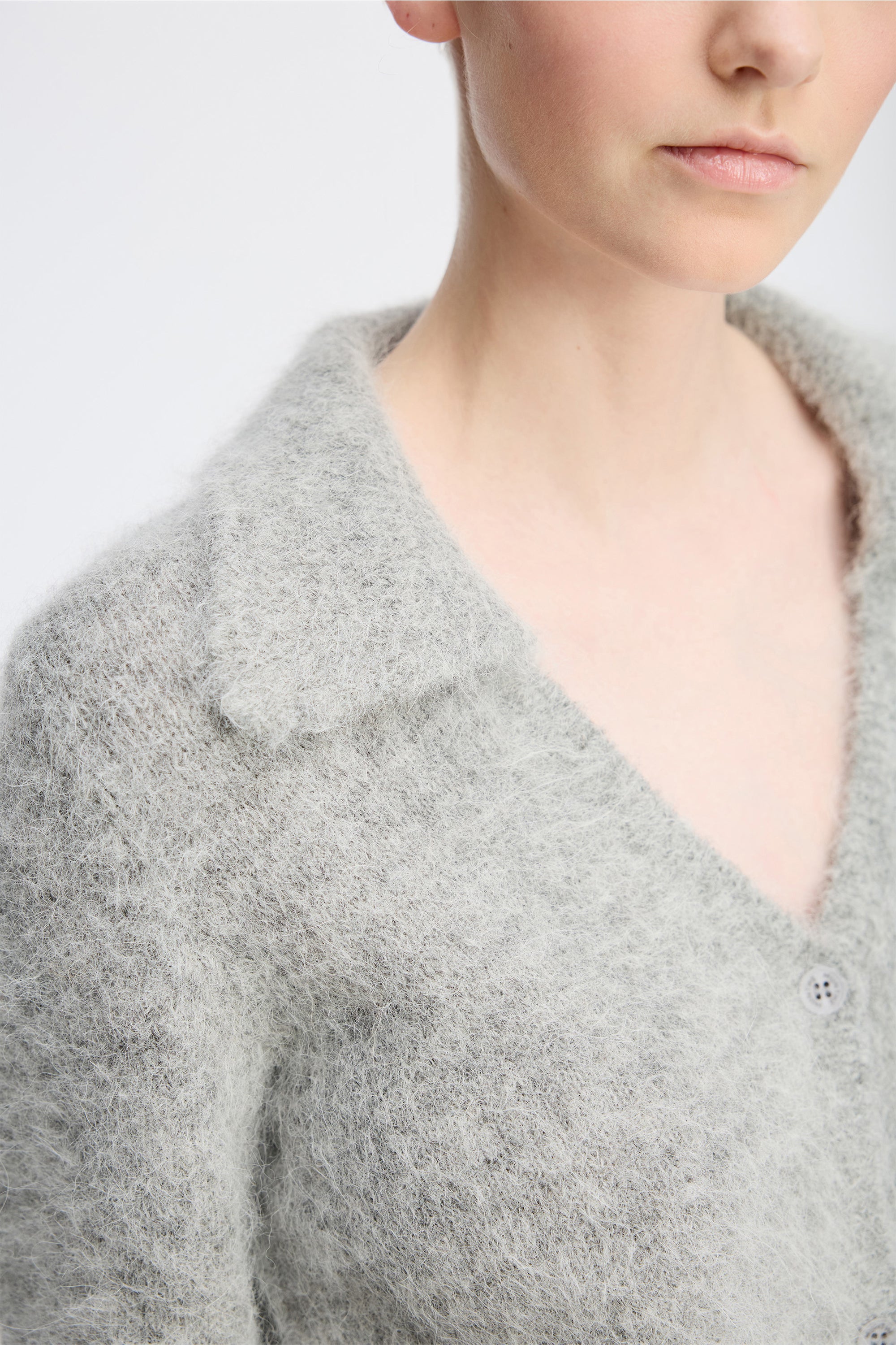 ROXAS - GREY