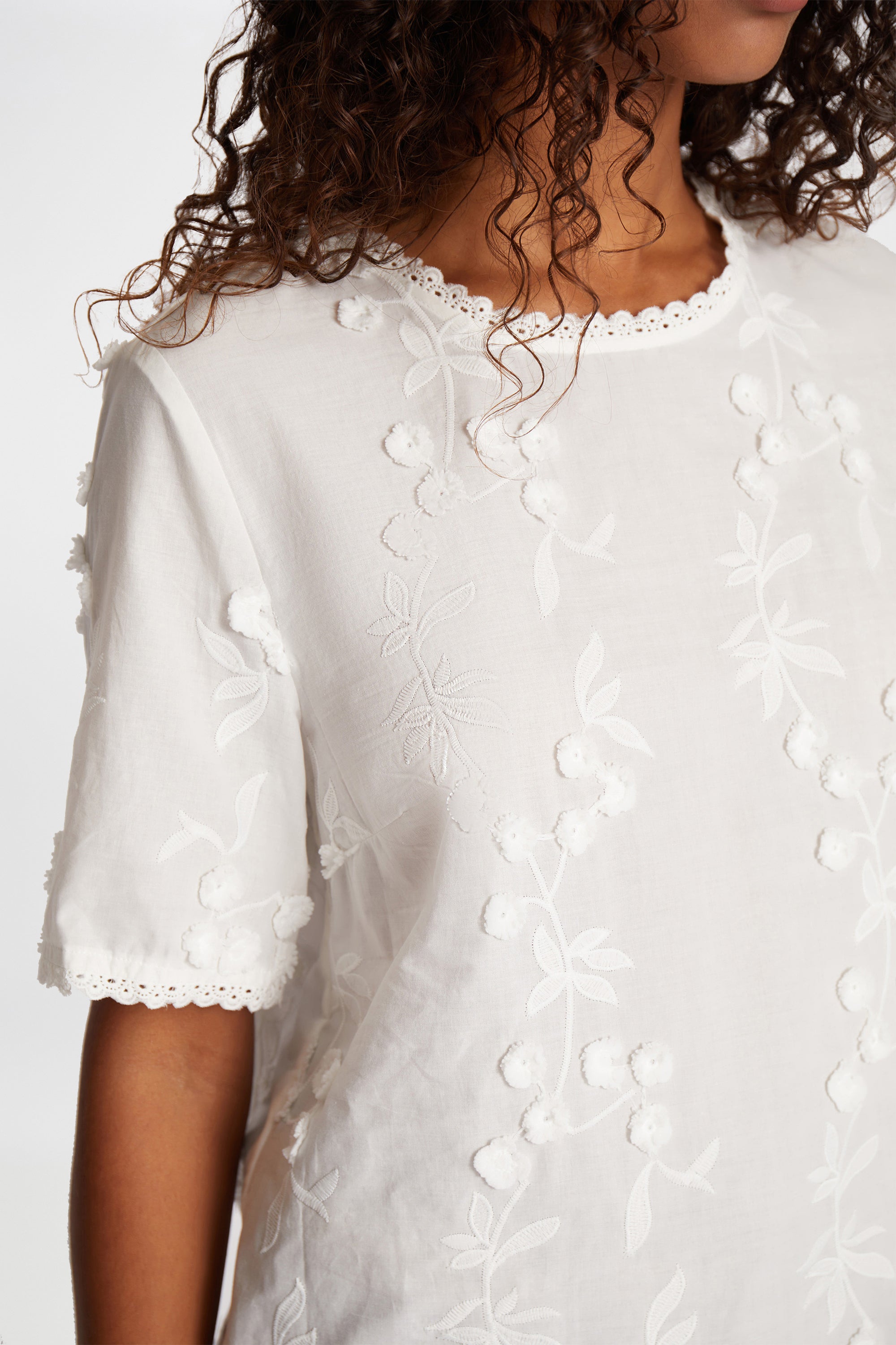New In | See the Newest Fashion from Munthe Online