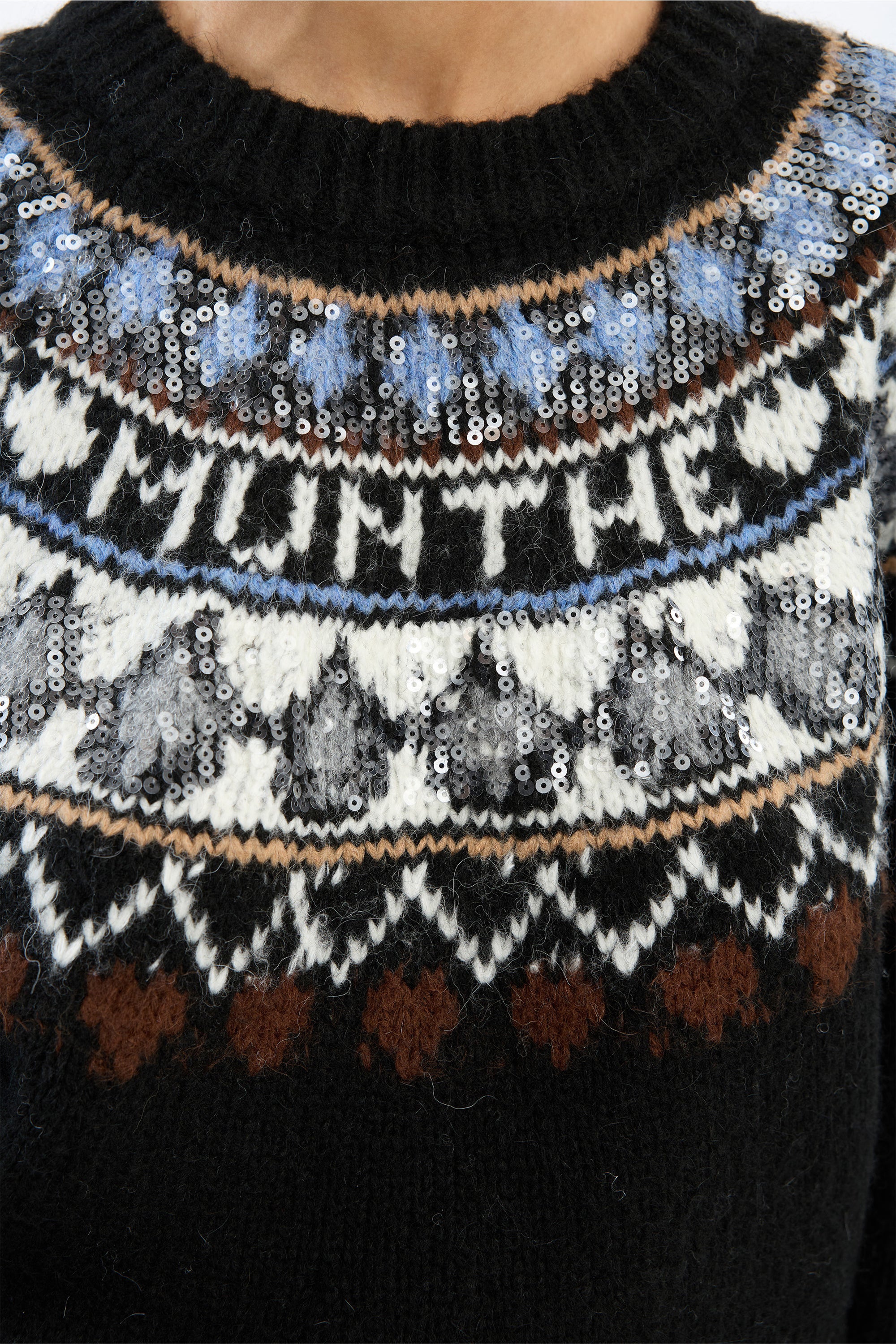 VAFFIE - MIX BLACK
