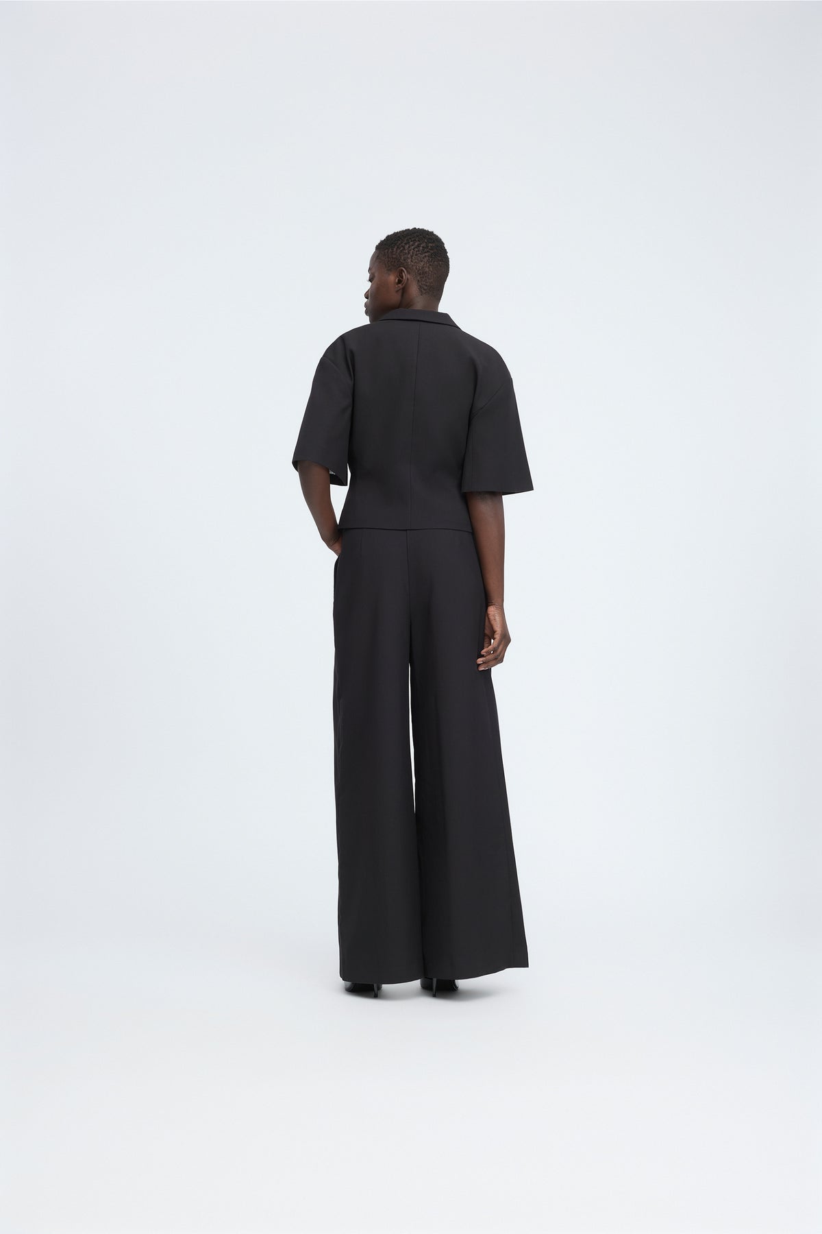 CORALIE - BLACK
