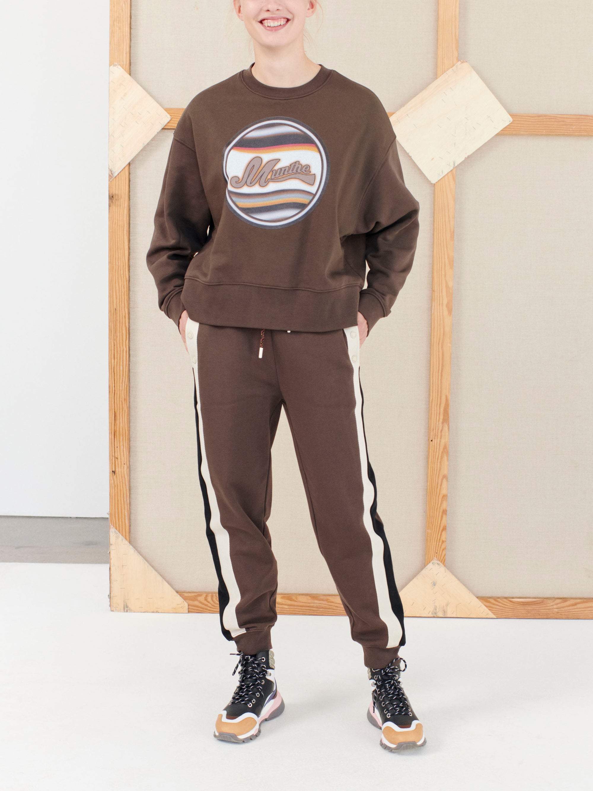 NULLA - BROWN