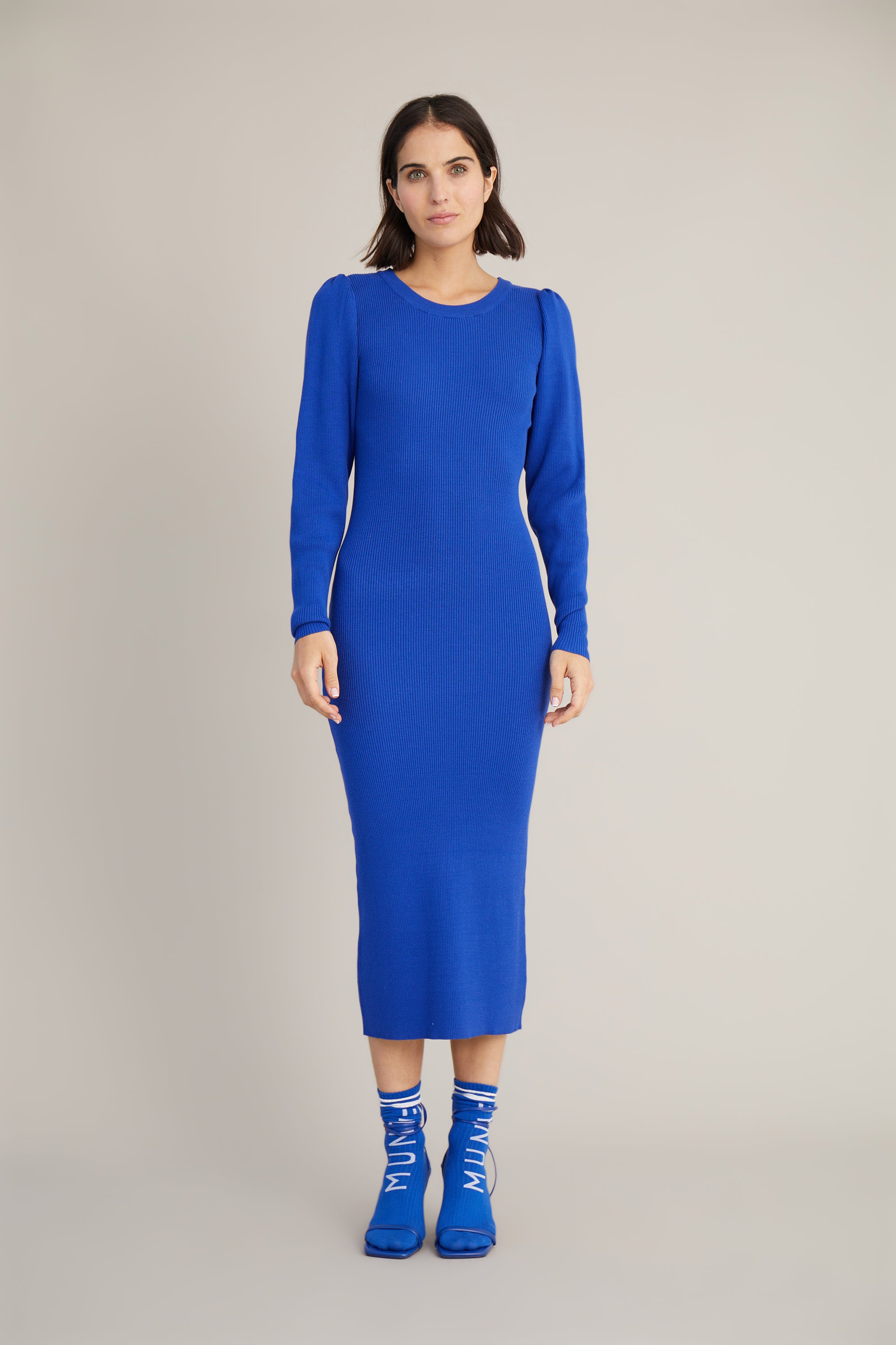 DIVINELY - BLUE