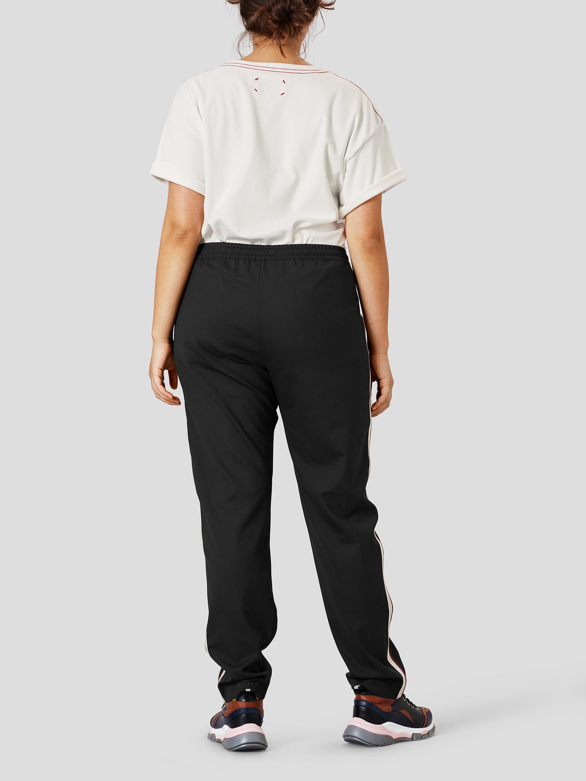 NORMAN - BLACK
